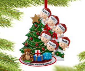 Present Peeking Family of 6 Ornament