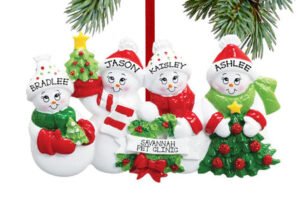 Snowmen with Banner Family of 4 Ornament